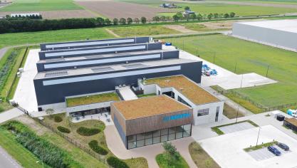 Het nieuwe Competence Center Crop Care van Lemken is gerealiseerd in het Nederlandse Dinteloord.