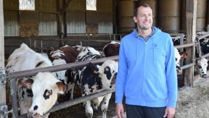 De kudde van Jean-Marie Arondel van Ferme Laval Dreams bestaat volledig uit Normandische koeien.