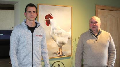 Martijn Chombare (links) en Chris Dhondt (rechts) vrezen voor een verschuiving van de kalkoenvleesproductie  naar het buitenland.