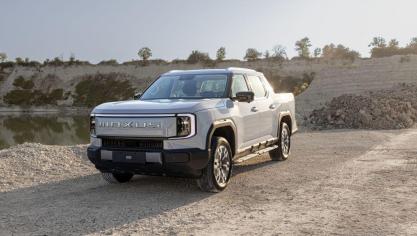 De Maxus eTerron9, de eerste volledig elektrische pick-up op de markt, heeft een zeer moderne look.