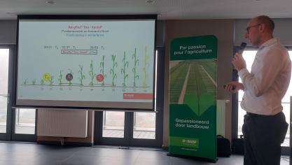 Onder andere Dirk Butaye,  Crop Advisor , gaf toelichting bij de nieuwe graanfungiciden op basis van  Revysol,