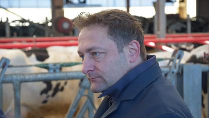 Eurocommissaris Christophe Hansen framet zijn voorstellen op 14 mei als een bureaucratische versimpeling, maar in feite gaat het om een afbraak van milieuwetgeving, zegt expert landbouwbeleid Jeroen Candel.