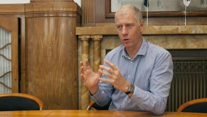 Professor Hans Bruyninckx moet helpen het maatschappelijk draagvlak vergroten voor het Vlaamse waterbeleid.