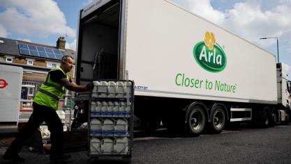 De combinatie van het Duitse DMK Group en de zuivelcoöperatie Arla Foods zal het grootste coöperatieve zuivelbedrijf van Europaworden.