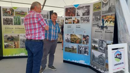 De aftrap van de reizende foto-tentoonstelling werd gegeven tijdens de Beurs van Libramont. Kom nu zeker kijken op stand 141 tijdens de Werktuigendagen.