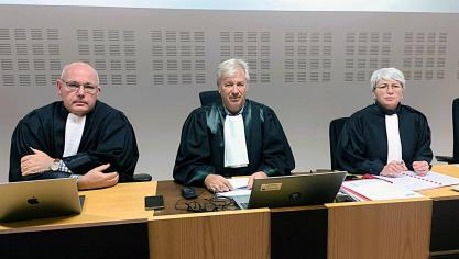 Het proces tussen een boer uit Henegouwen en TotalEnergies is op 4 december hernomen met een nieuwe voorzitter.