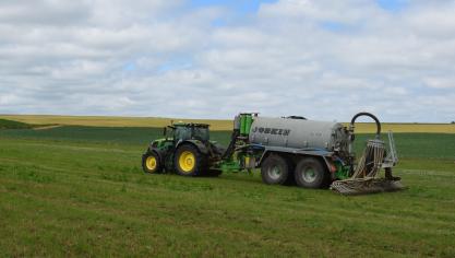 Minister Brouns gaat in beroep tegen de veroordeling voor het gevoerde mestbeleid.
