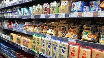 In de rekken van Belgische supermarkten vindt de consument almaar minder Belgische producten.
