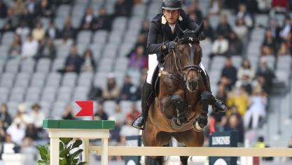 Nicola Philippaerts en Katanga van het Dingeshof gaven iedereen het nakijken  in de Grote Prijs LGCT van Shanghai.