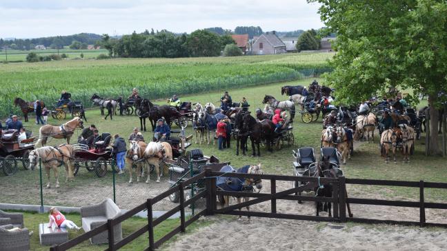 Menclub Kerstenburg tijdens de ‘ochtendwandeling’.