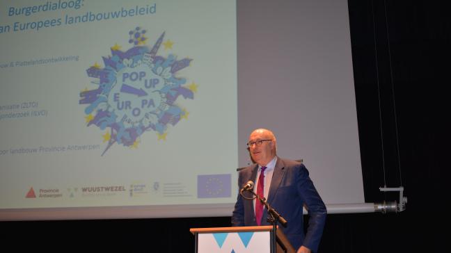 Eurocommissaris Phil Hogan verdedigde onlangs in Wuustwezel het nieuwe GLB.