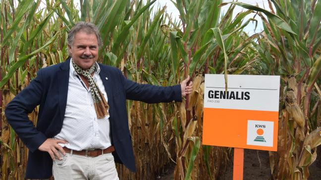 Jan Bakker hamert steeds weer op het belang van de kolf voor de melkproductie van de koe.