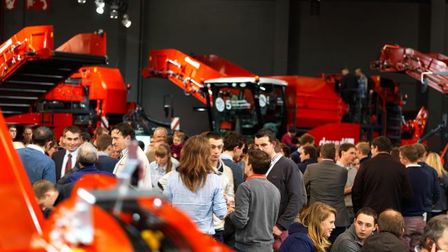 Op de beurs zijn machines te zien die de volle breedte van de aardappelketen aangaan.