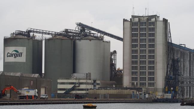 Cargill is wereldwijd actief, vaak met graan- op en overslag en biobrandstoffen zoals hier in de haven van Amsterdam.