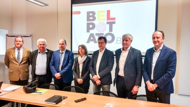 Landbouworganisaties en aardappelverwerkers ondertekenden eerder deze week de oprichtingsakte voor brancheorganisatie ‘Belpotato.be’.