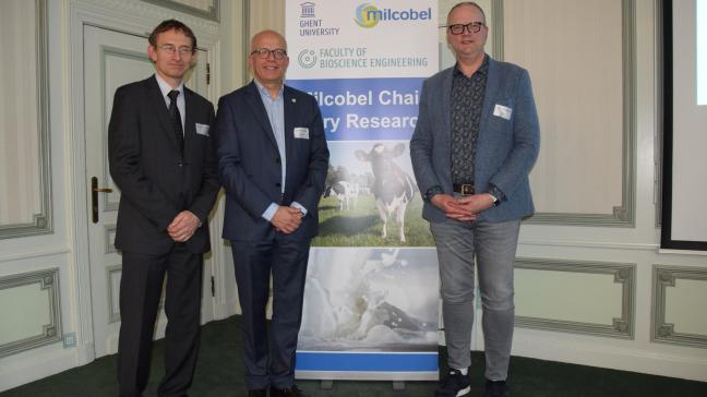 Van links naar rechts: Prof. Paul Van der Meeren (UGent), Dirk Van Gaver (Milcobel Innovation & Technology Director) en prof. Koen Dewettinck (UGent).