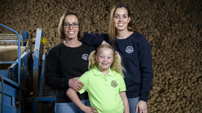 Het aardappelbedrijf van de twee jonge zussen Annie en Vera Vanhoebroeck uit Orsmaal (Linter) is de nieuwe Korte Keten Kop van de provincie Vlaams-Brabant.