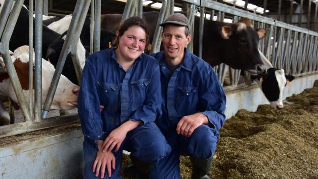 Stefanie De Roo en Jo De Clercq, melkveehouders in hart en nieren.