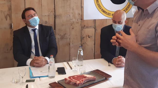 Federaal minister van Landbouw Denis Ducarme lanceerde een campagne voor de promotie van Belgische rundvlees.