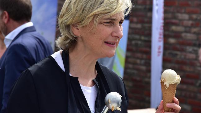 Organisaties uit de korte keten (Voedselteams, Linked.Farm, Boeren&Buren, Lokaal en Wervel) zijn niet zo verlekkerd op de Lekker van bij Ons-initiatieven van Vlaams landbouwminister Hilde Crevits. Dat stellen ze in een open brief.