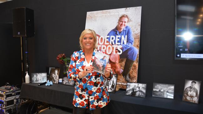 Hilde Vautmans hoopt dat het boek met de titel Boerentrots de consumptie van lokale voeding bevordert.