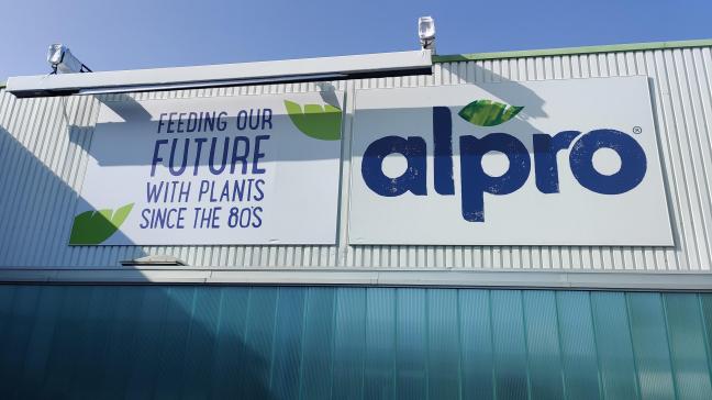 Dankzij de nieuwe waterhergebruikinstallatie in Wevelgem kan 80 procent van het gezuiverde water opnieuw worden ingezet als proceswater met drinkwaterkwaliteit.