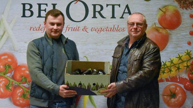 De eerste aubergines werden aangevoerd door BelOrta producent Jurgen Franco (Topa) uit Jabbeke. Groothandel Claessens uit Antwerpen had de eerste druk aan de klok.