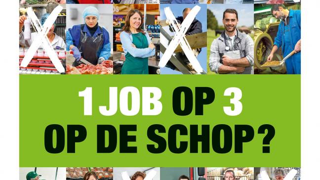 Tijdens de toelichting aan de minister-president en de ministers overhandigden de ketenpartners symbolisch een portret van verschillende medewerkers uit de agrovoedingsketen met de boodschap: ‘1 job op 3 op de schop?’