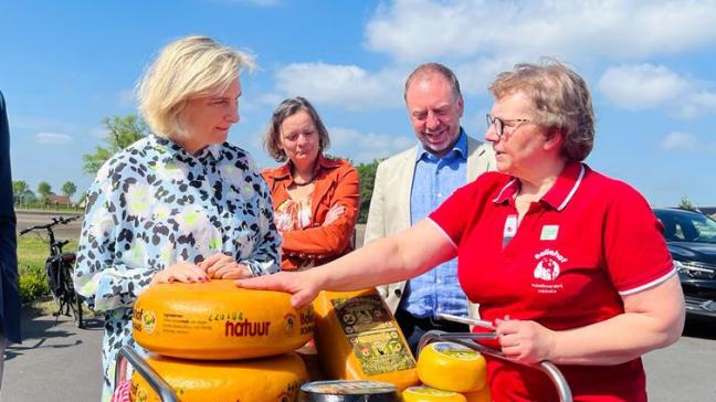 Minister Crevits wil de Korte Keten versterken.