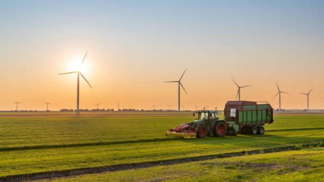 Steeds meer agrarische bedrijven komen in financiële moeilijkheden door de stijgende energieprijzen.