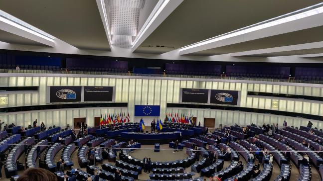 Het Europees Parlement maakt zich wel op voor de behandeling van een verordening die het gebruik van pesticiden tegen 2030 moet inperken.