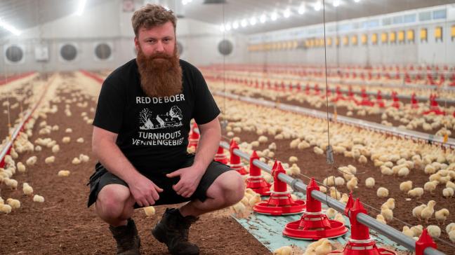 Voorlopig weet Bart nog steeds niet of hij pluimveehouder kan blijven.