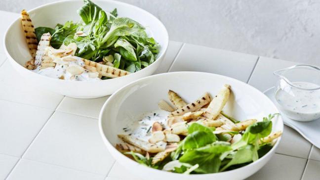 Salade met gegrilde asperges (2)