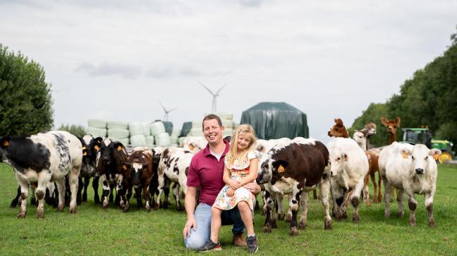 Dieter wil de consument meer betrekken bij de boerderij. Daarom startte hij met korteketenverkoop en boerderijkampen.