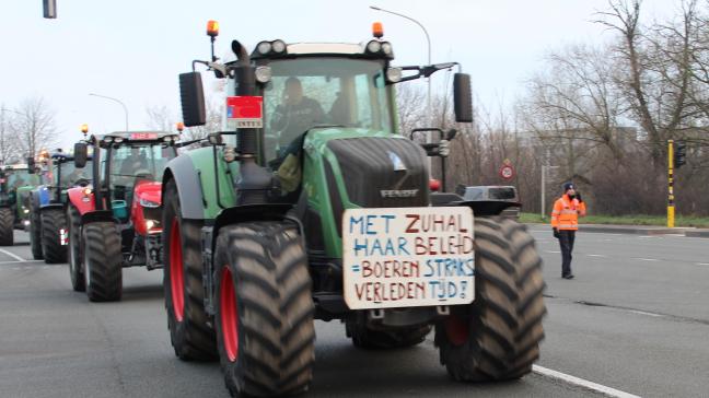 Boerenbond blijft zich verzetten tegen het stikstofdecreet. In maart met indrukwekkend tractorenprotest in Brussel, nu met juridische stappen.