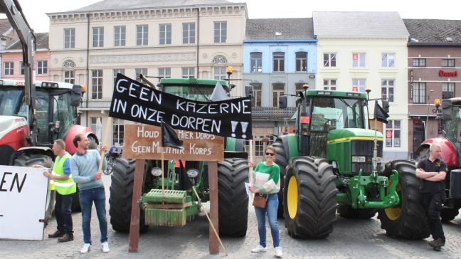 Twee jaar geleden leidden de plannen voor de bouw van een nieuwe kazerne in Geraardsbergen tot protesten van landbouwers en andere inwoners.