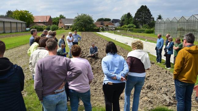 Op de Gemeentelijke Technische Tuinbouwschool in Merchtem werd de afsluiting van het agro-ecologisch onderwijsproject van Landwijzer gevierd.
