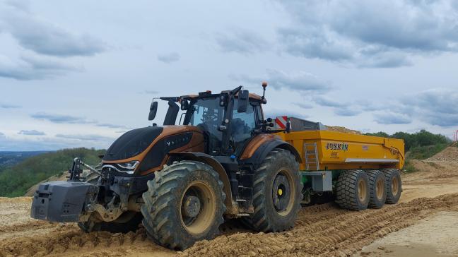 De nieuwe S-serie van Valtra telt momenteel 6 modellen in het vermogensbereik van 280 tot 420 pk.