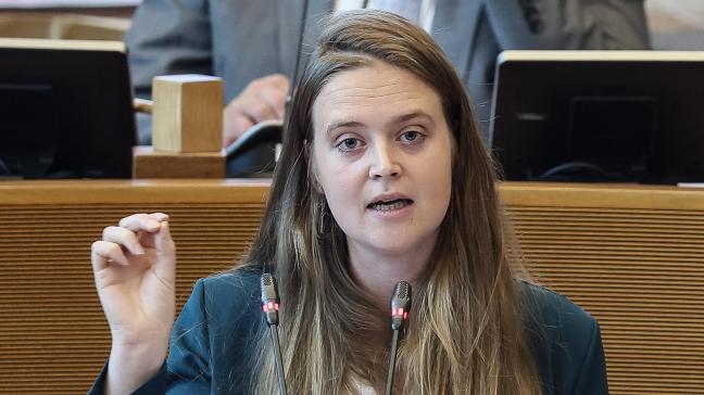 Waalse minister van Landbouw Anne-Catherine Dalcq belooft steun aan veehouders getroffen door blauwtong.