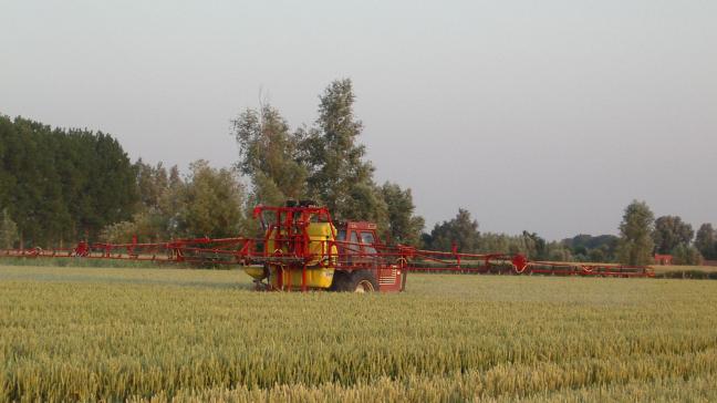 Het pesticidenbeleid in Europa moet volgens de actievoerders dringend op de schop ten gunste van de gezondheid van mens en biodiversiteit.