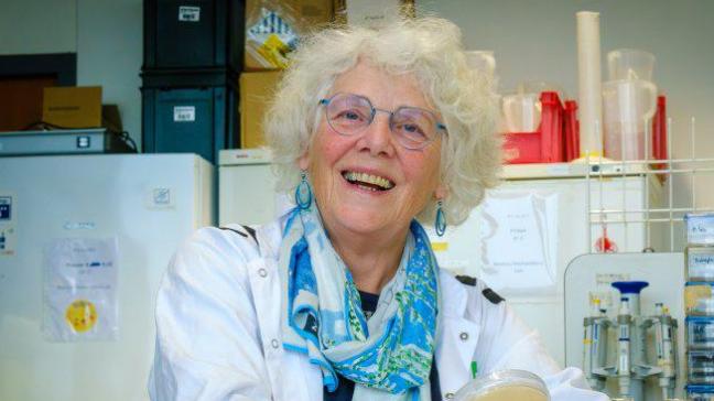 Francine Govers gaf in haar afscheidsrede als hoogleraar aan kansen te zien om Phytophthora  infestans te bestrijden.