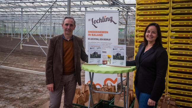Gunther Uyttenhove, hoofd Farming bij Colruyt Group en Nele Schelstraete, voorzitter van De Lochting.