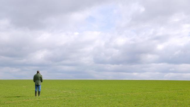 Boeren voelen zich vaak niet alleen fysiek geïsoleerd, maar ze ervaren ook dikwijls een sociaal isolement.