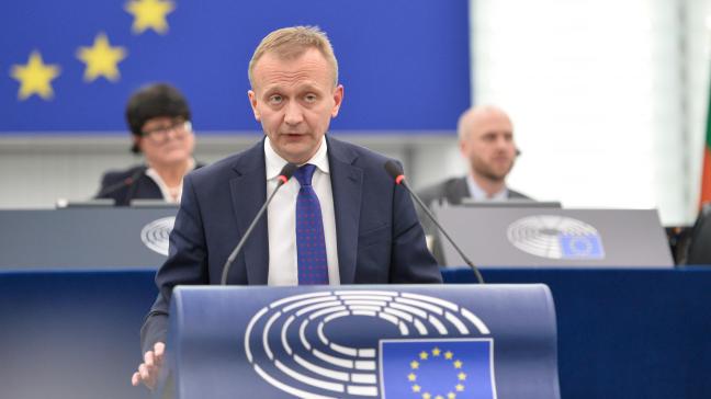 Serafin benadrukte tijdens een debat in het Europees Parlement dat het maatschappelijk middenveld een cruciale en wenselijke rol speelt bij de totstandkoming van Europese wetgeving.
