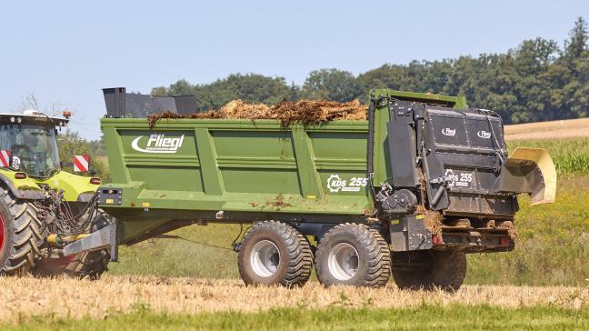 De KDS 255 Muck Control is de nieuwste mest-strooier bij Fliegl.