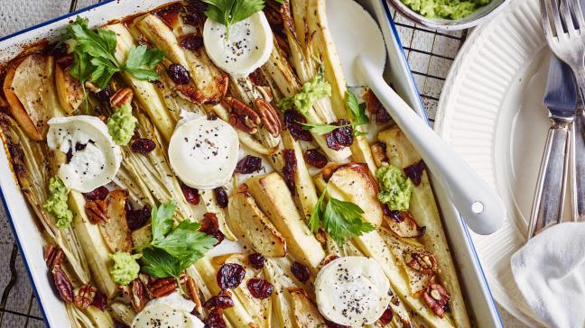 Traybake met witloof, pastinaak, appel en geitenkaas 1 (2)