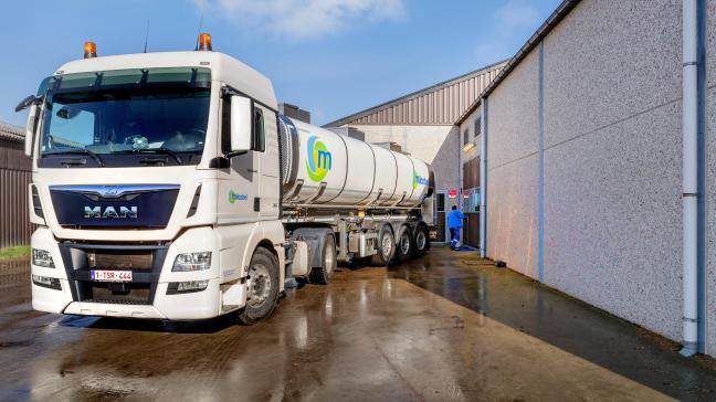 De melkpris van Milcobel zakt in februari met 1,5 euro/100 l tegenover de voorgaande maand.