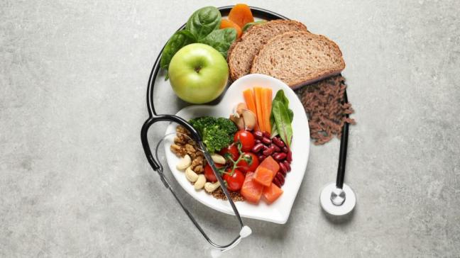 De Hoge Gezondheidsraad adviseert om meer volkorenbrood en -pasta en ook meer peulvruchten (bonen, linzen…) te eten.