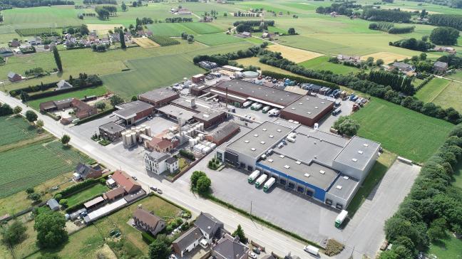 De sluiting van de zuivelfabriek in Pajottegem is definitief.