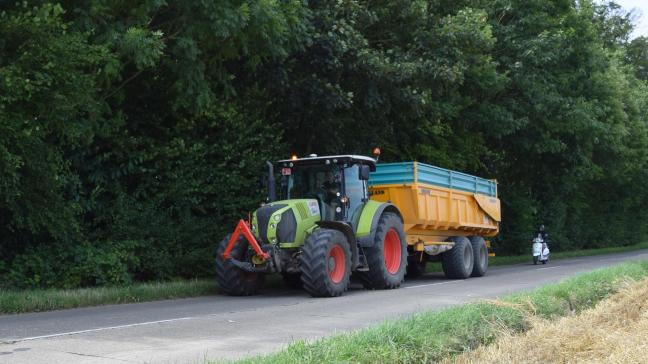 Belgische bestuurders die in Nederland de weg op moeten met een landbouwvoertuig en voor 1 oktober 1982 zijn geboren, moeten dan toch geen G-rijbewijs halen.